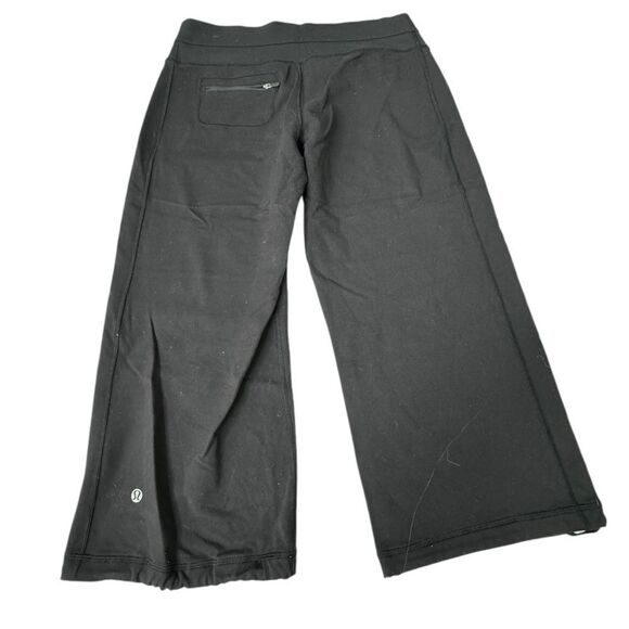 Lululemon Cropped Yoga Leggings (10) - Picture 2 of 6